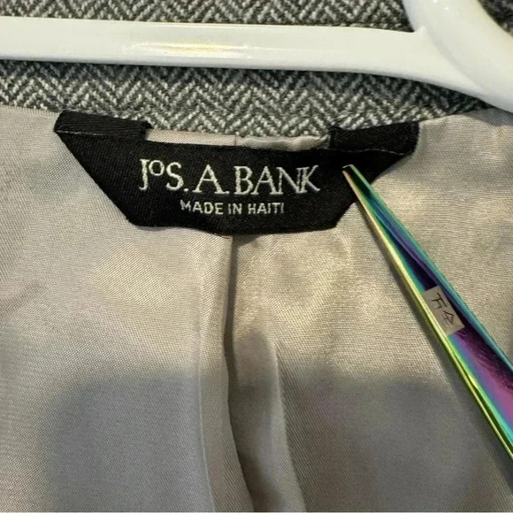 JoS A Bank Herringbone 2 Button Sport Coat Blazer 100% Wool 44R - Picture 5 of 8